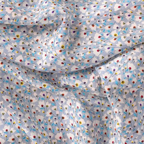 Winter White Flower Print Digital Printed Fabric  - Polyester, Weightless 110 CM